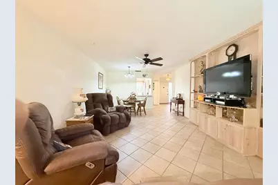 91 Rose Bay Court, Royal Palm Beach, FL 33411 - Photo 5