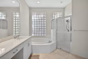 219 Andalusia Dr, Palm Beach Gardens, FL 33418 - Photo 51