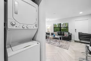 215 N Swinton Ave, Delray Beach, FL 33444 - Photo 15
