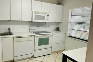 7979 Eastlake Dr, Boca Raton, FL 33433 - Photo 19