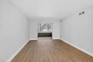 2213 NE 1st Ct, Boynton Beach, FL 33435 - Photo 7