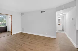 2213 NE 1st Ct, Boynton Beach, FL 33435 - Photo 11