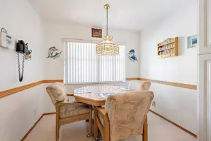 7633 Tahiti Ln, Lake Worth, FL 33467 - Photo 5