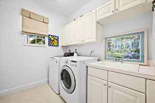 1437 Barlow Ct, Palm Beach Gardens, FL 33410 - Photo 33