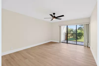 5900 Camino Del Sol #304, Boca Raton, FL 33433 - Photo 19