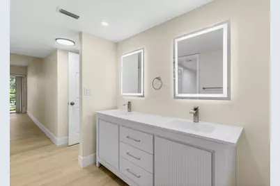 5900 Camino Del Sol #304, Boca Raton, FL 33433 - Photo 15