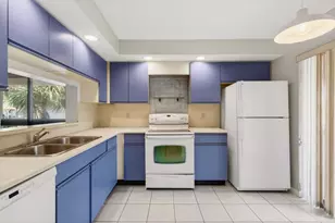 400 Club Cir, Boca Raton, FL 33487 - Photo 21