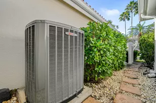 349 Eagleton Golf Dr, Palm Beach Gardens, FL 33418 - Photo 45