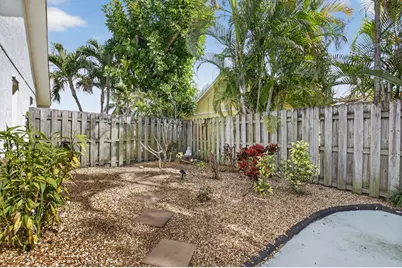 966 NW 37th Avenue, Delray Beach, FL 33445 - Photo 41
