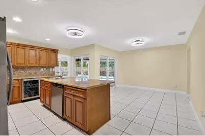 966 NW 37th Avenue, Delray Beach, FL 33445 - Photo 13