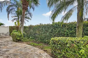 6165 Bay Isles Dr, Boynton Beach, FL 33437 - Photo 27