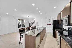 1433 NW 48th Dr, Boca Raton, FL 33431 - Photo 13