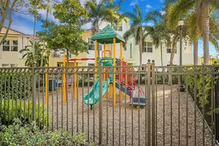 1433 NW 48th Dr, Boca Raton, FL 33431 - Photo 31