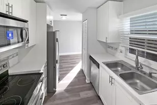 409 Coconut Ave E, Port Saint Lucie, FL 34952 - Photo 13