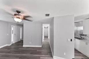 409 Coconut Ave E, Port Saint Lucie, FL 34952 - Photo 11