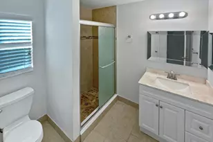 409 Coconut Ave E, Port Saint Lucie, FL 34952 - Photo 23