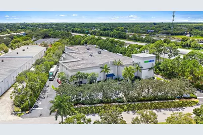 3126 Jupiter Park Drive, Jupiter, FL  - Photo 3