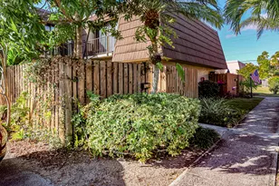 1166 6th Ave, Vero Beach, FL 32960 - Photo 1