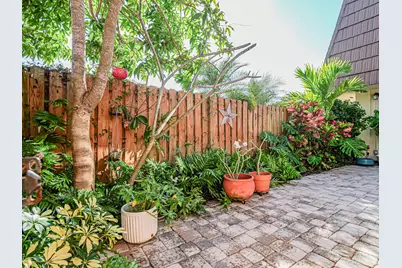 1166 6th Avenue #14c, Vero Beach, FL 32960 - Photo 5