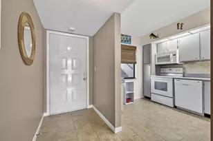 896 N Federal Hwy, Lantana, FL 33462 - Photo 7