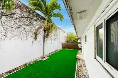 6224-6226 Miramar Parkway, Miramar, FL  - Photo 5