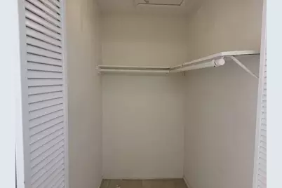 2516 S 19th Street #208, Fort Pierce, FL 34982 - Photo 3