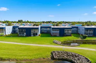 249 Burgundy F, Delray Beach, FL 33484 - Photo 21