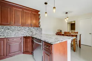 2404 24th Way, West Palm Beach, FL 33407 - Photo 9