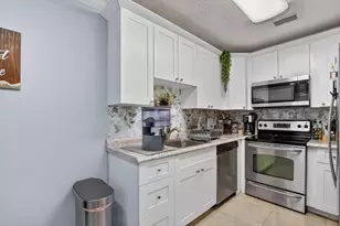 20834 Wendall Terrace, Boca Raton, FL 33433 - Photo 5