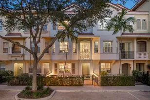 2305 Amalfi Way, Palm Beach Gardens, FL 33410 - Photo 1