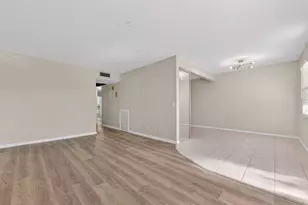 2012 Hythe A, Boca Raton, FL 33434 - Photo 3