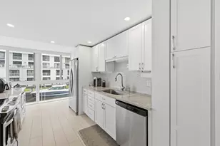 3100 NE 49th St, Fort Lauderdale, FL 33308 - Photo 13