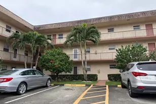 701 Lori Dr, Lake Worth Beach, FL 33461 - Photo 1