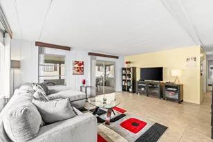 8350 E Club Rd, Boca Raton, FL 33433 - Photo 13