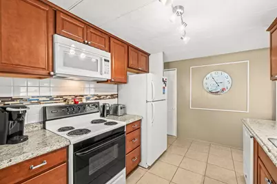 8350 E Club Road, Boca Raton, FL 33433 - Photo 7
