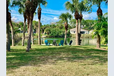 8425 94th Avenue, Vero Beach, FL 32967 - Photo 13