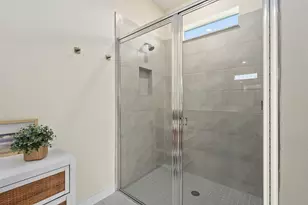 2780 NE Breezeway Cir, Jensen Beach, FL 34957 - Photo 19