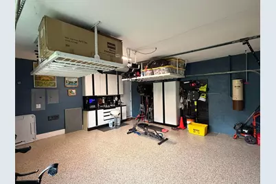 9050 Cypress Hollow Drive, Palm Beach Gardens, FL 33418 - Photo 11