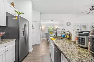 1035 34th Ave SW, Vero Beach, FL 32968 - Photo 15