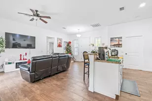 1035 34th Ave SW, Vero Beach, FL 32968 - Photo 23