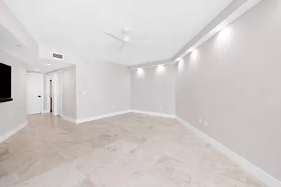 3101 S Ocean Drive #1807, Hollywood, FL 33019 - Photo 15