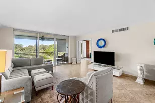 3505 Oaks Way, Pompano Beach, FL 33069 - Photo 13