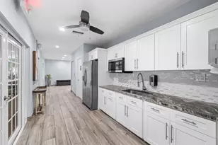 3505 Oaks Way, Pompano Beach, FL 33069 - Photo 43