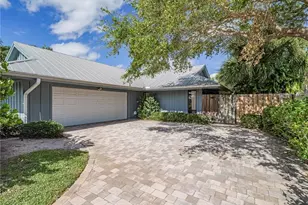 1330 Shorewinds Ln, Vero Beach, FL 32963 - Photo 7