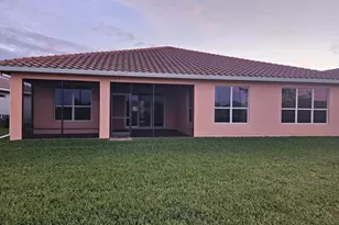 12031 SW Marigold Ave, Port Saint Lucie, FL 34987 - Photo 3