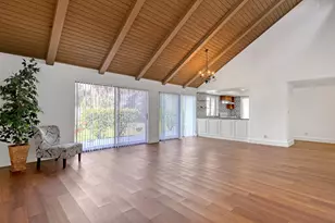 241 NW 15th St, Boca Raton, FL 33432 - Photo 1