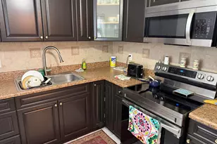 502 Davis Rd, Lake Worth Beach, FL 33461 - Photo 7