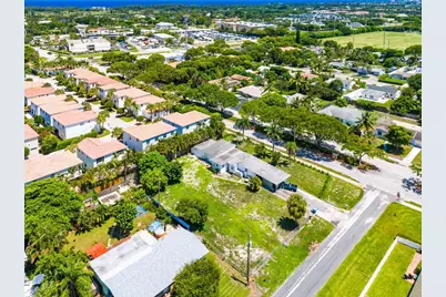 3650 SE 2nd Court, Boynton Beach, FL 33435 - Photo 7