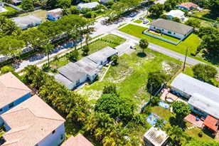 3650 SE 2nd Ct, Boynton Beach, FL 33435 - Photo 9