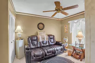 1012 Green Pine Blvd, West Palm Beach, FL 33409 - Photo 7